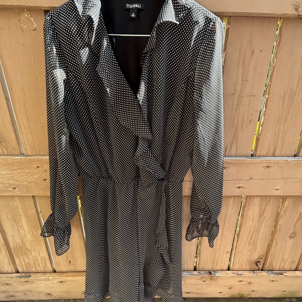 Roz & Ali Monochrome Polka Dot Dress
